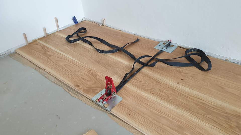 Pokládka dřevěné podlahy Pokládka dřevěné podlahy